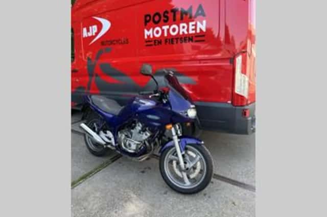 YAMAHA XJ (1994) thumbnail 2
