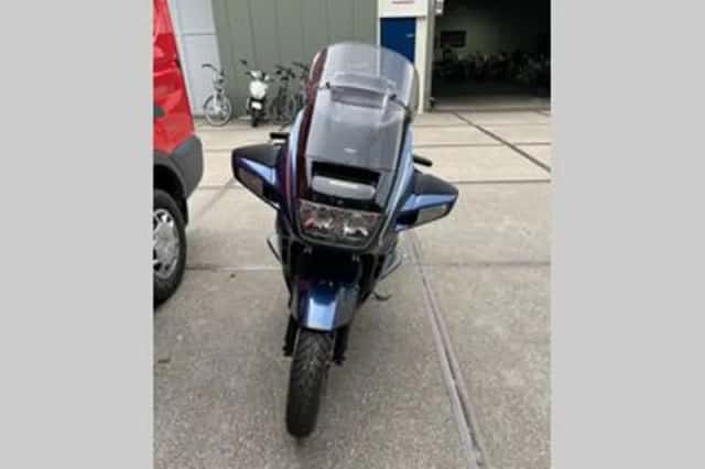 Honda ST (2000) thumbnail 3