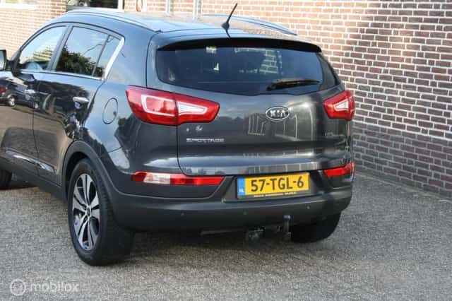 Kia Sportage (2012) thumbnail 5