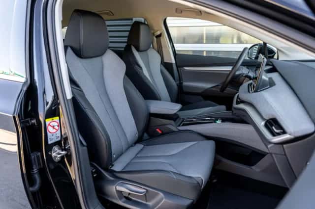 Škoda Enyaq (2026) thumbnail 14