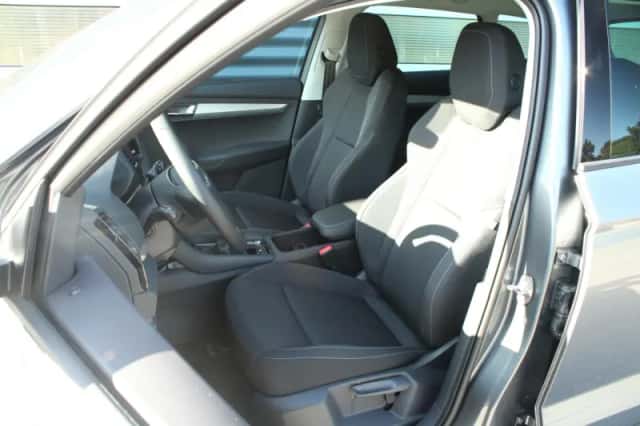 Škoda Karoq (2026) thumbnail 4