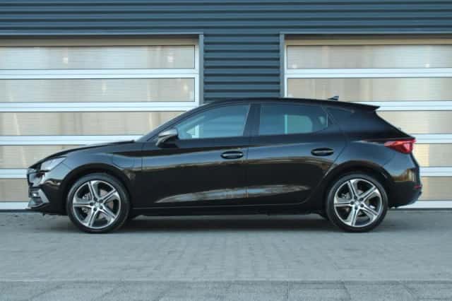 SEAT Leon (2025) thumbnail 12