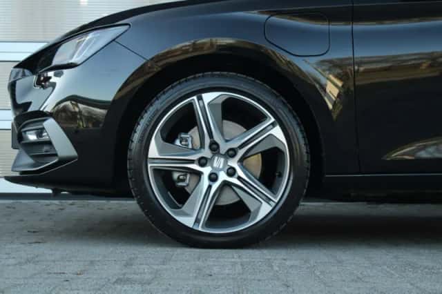 SEAT Leon (2025) thumbnail 13