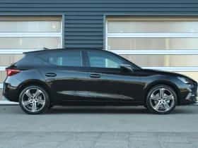 SEAT Leon (2025) thumbnail 3