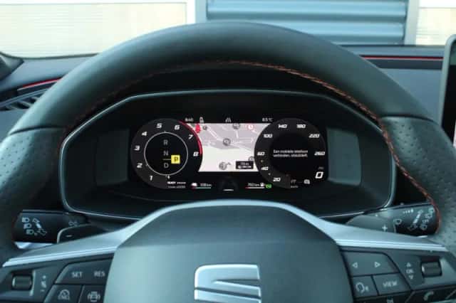 SEAT Leon (2025) thumbnail 21