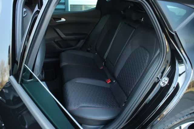 SEAT Leon (2025) thumbnail 30