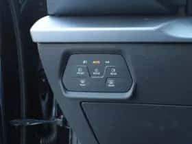 SEAT Leon (2025) thumbnail 33