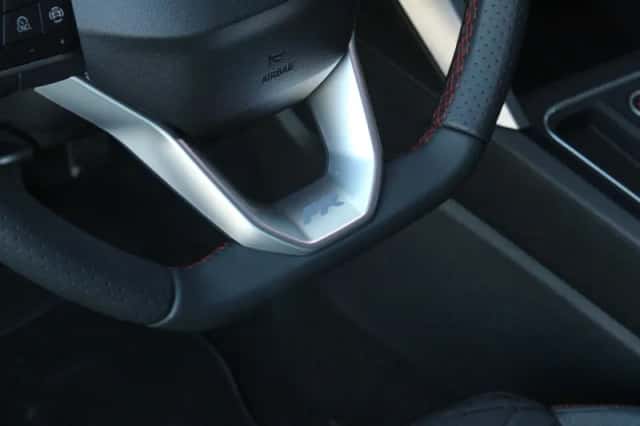 SEAT Leon (2025) thumbnail 35