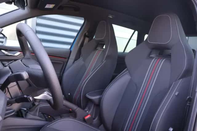 Škoda Kamiq (2025) thumbnail 4