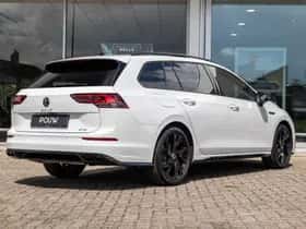 Volkswagen Golf (2024) thumbnail 2