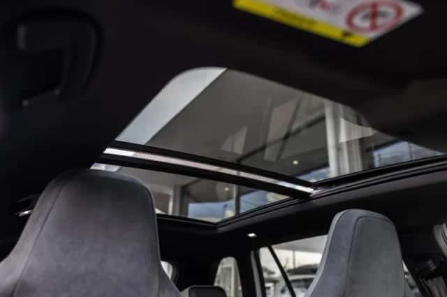 Volkswagen Golf (2024) thumbnail 16