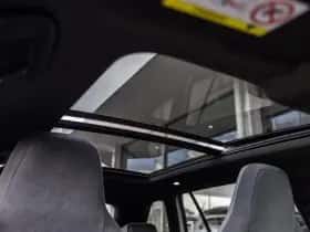 Volkswagen Golf (2024) thumbnail 16