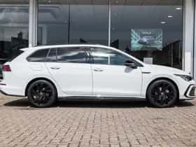 Volkswagen Golf (2024) thumbnail 3