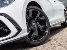Volkswagen Golf (2024) thumbnail 28
