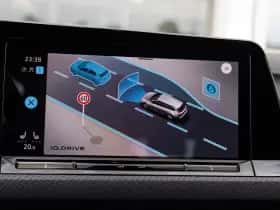 Volkswagen Golf (2024) thumbnail 39