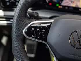 Volkswagen Golf (2024) thumbnail 43