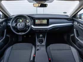 Škoda Octavia (2025) thumbnail 5