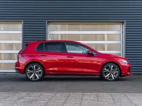 Volkswagen Golf (2026) thumbnail 3