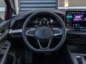 Volkswagen Golf (2026) thumbnail 24