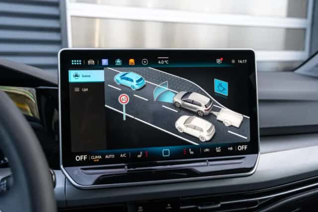 Volkswagen Golf (2026) thumbnail 41