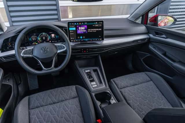 Volkswagen Golf (2026) thumbnail 49
