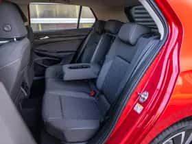 Volkswagen Golf (2026) thumbnail 6