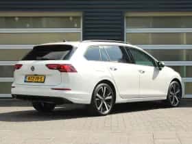 Volkswagen Golf (2025) thumbnail 2