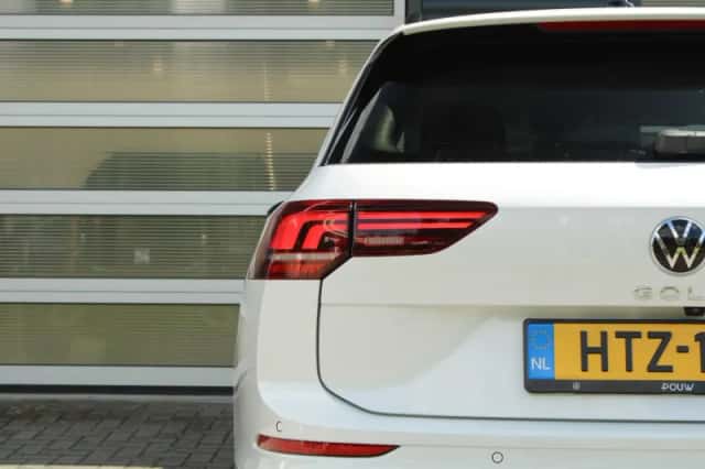 Volkswagen Golf (2025) thumbnail 11