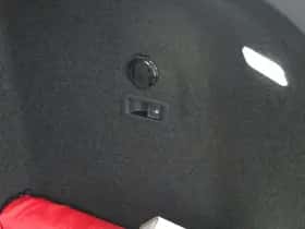 Volkswagen Golf (2025) thumbnail 18