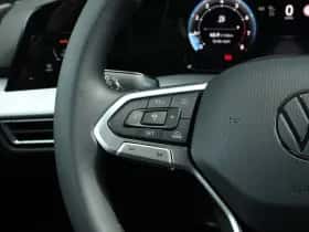 Volkswagen Golf (2025) thumbnail 24