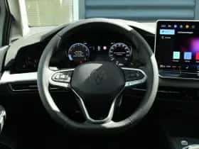 Volkswagen Golf (2025) thumbnail 40