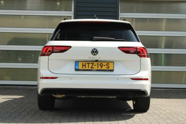 Volkswagen Golf (2025) thumbnail 9