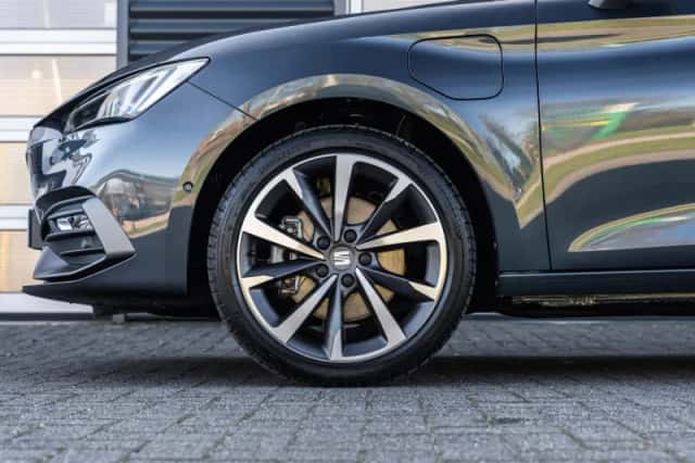 SEAT Leon (2026) thumbnail 14