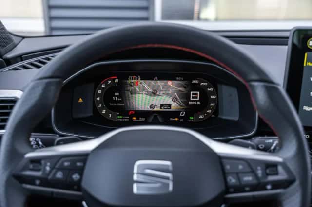 SEAT Leon (2026) thumbnail 27