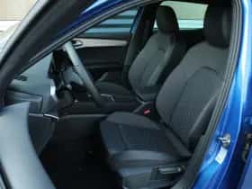 SEAT Leon (2026) thumbnail 4