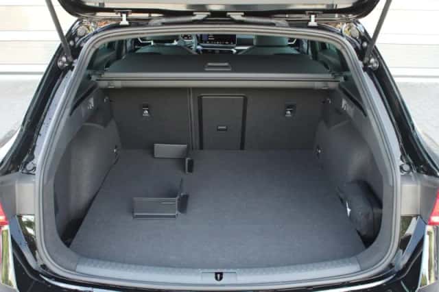 SEAT Leon Sportstourer (2025) thumbnail 17