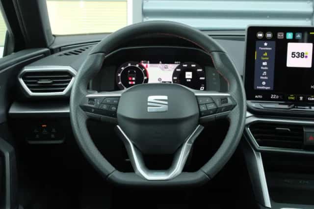 SEAT Leon Sportstourer (2025) thumbnail 35