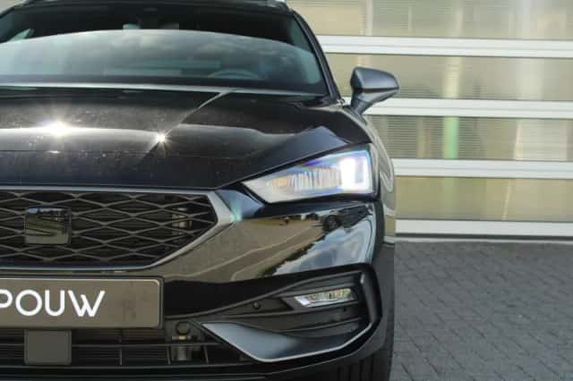 SEAT Leon Sportstourer (2025) thumbnail 7