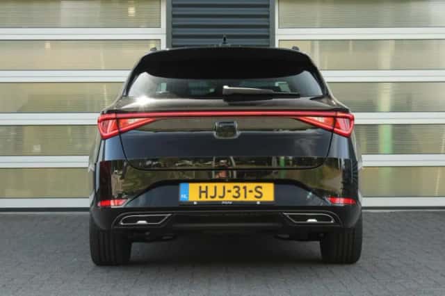 SEAT Leon Sportstourer (2025) thumbnail 9