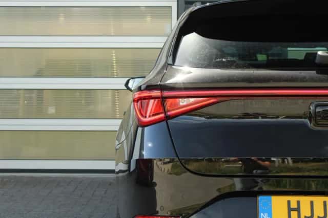 SEAT Leon Sportstourer (2025) thumbnail 10