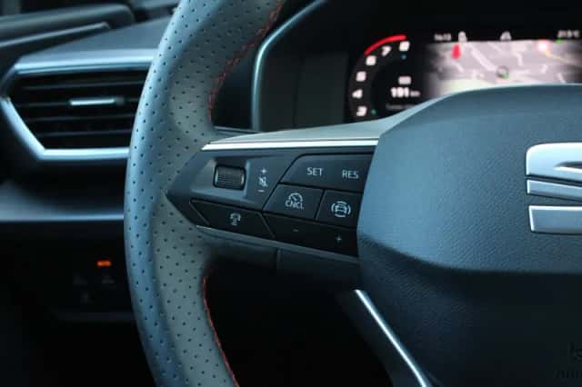 SEAT Leon Sportstourer (2025) thumbnail 22