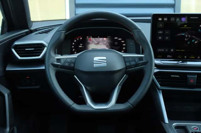 SEAT Leon Sportstourer (2025) thumbnail 35