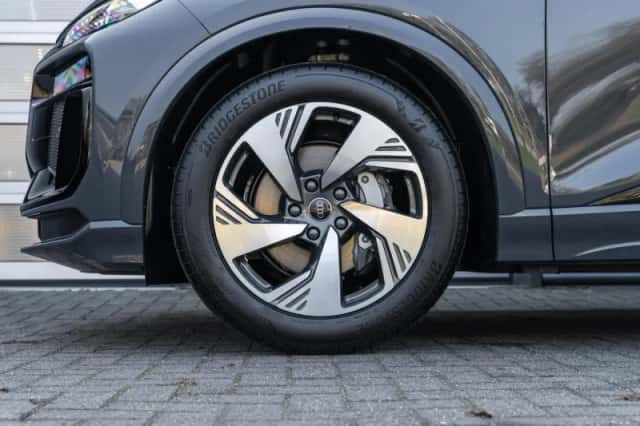 Audi Q6 (2026) thumbnail 12