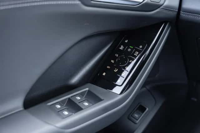Audi Q6 (2026) thumbnail 32
