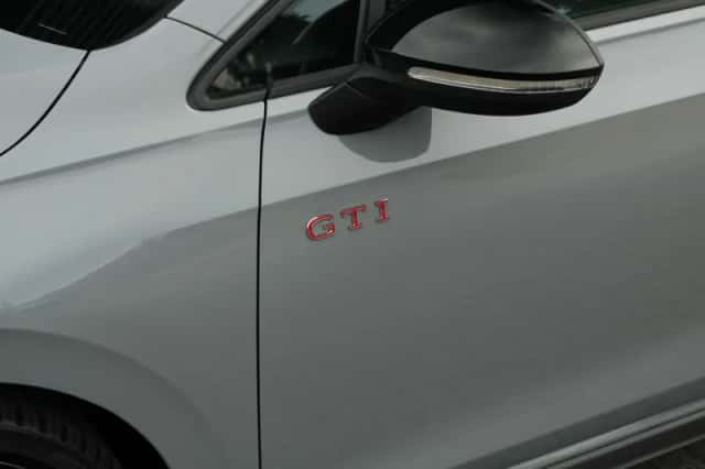 Volkswagen Golf (2025) thumbnail 32