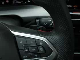 Volkswagen Golf (2025) thumbnail 42
