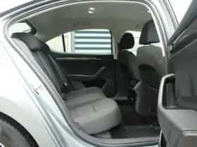 Škoda Superb (2019) thumbnail 32