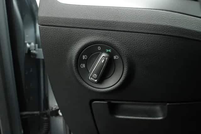 Škoda Superb (2019) thumbnail 35