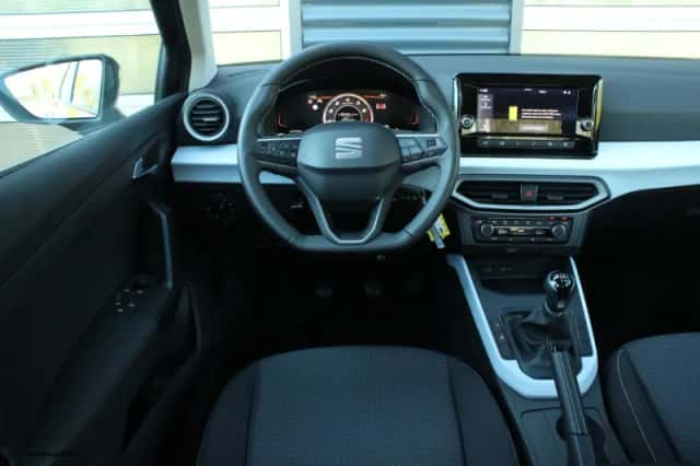 SEAT Arona (2026) thumbnail 38