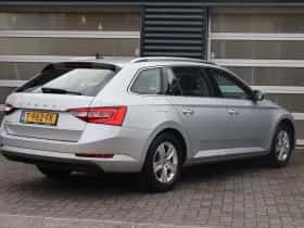 Škoda Superb (2023) thumbnail 2